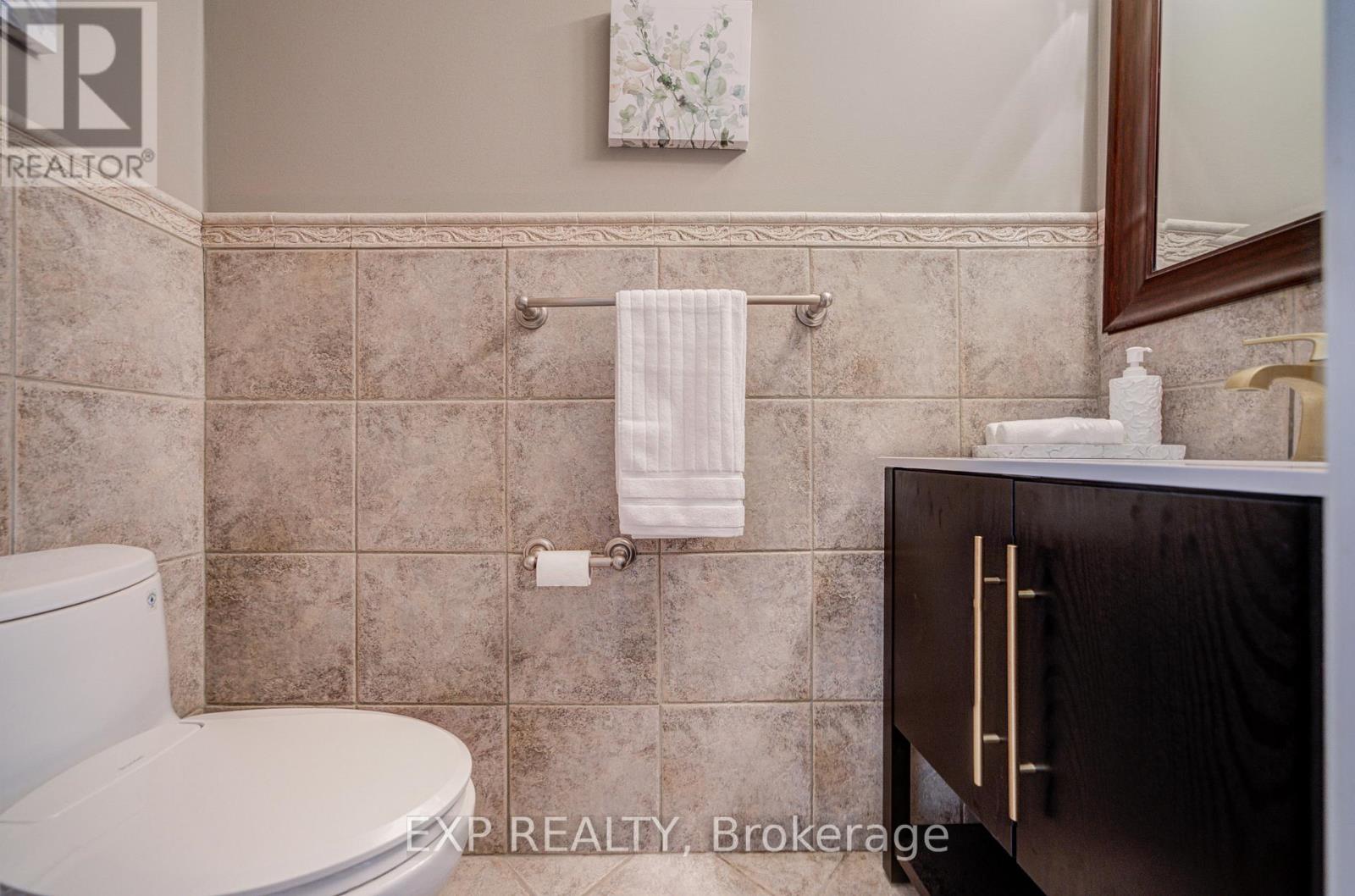 372 Greenock Drive, Vaughan (Maple), Ontario  L6A 1M5 - Photo 28 - N12871212