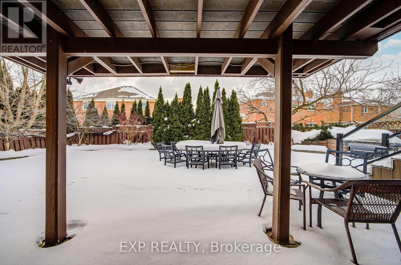 372 Greenock Drive, Vaughan (Maple), Ontario  L6A 1M5 - Photo 49 - N12871212