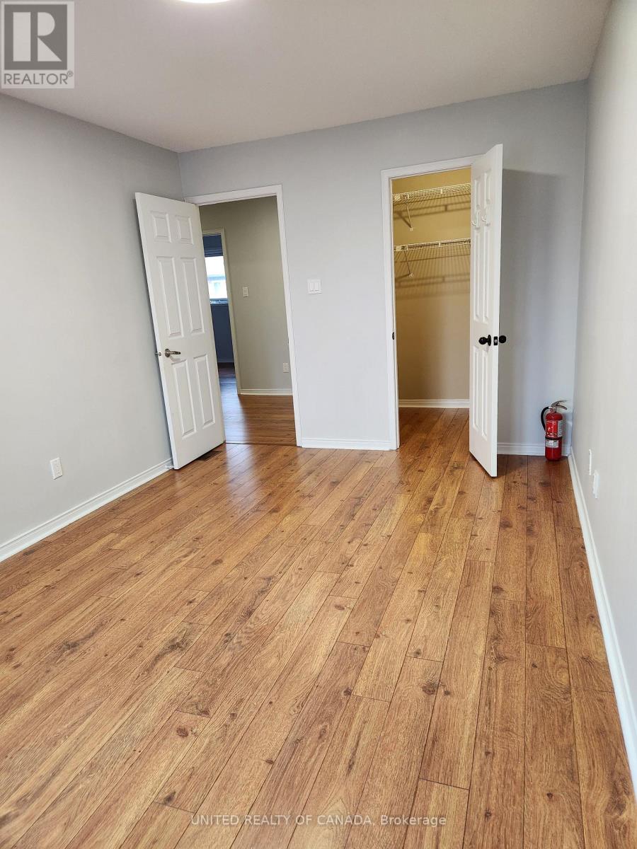 110 Dunoon Drive, Vaughan, Ontario  L6A 1Z2 - Photo 17 - N12871236