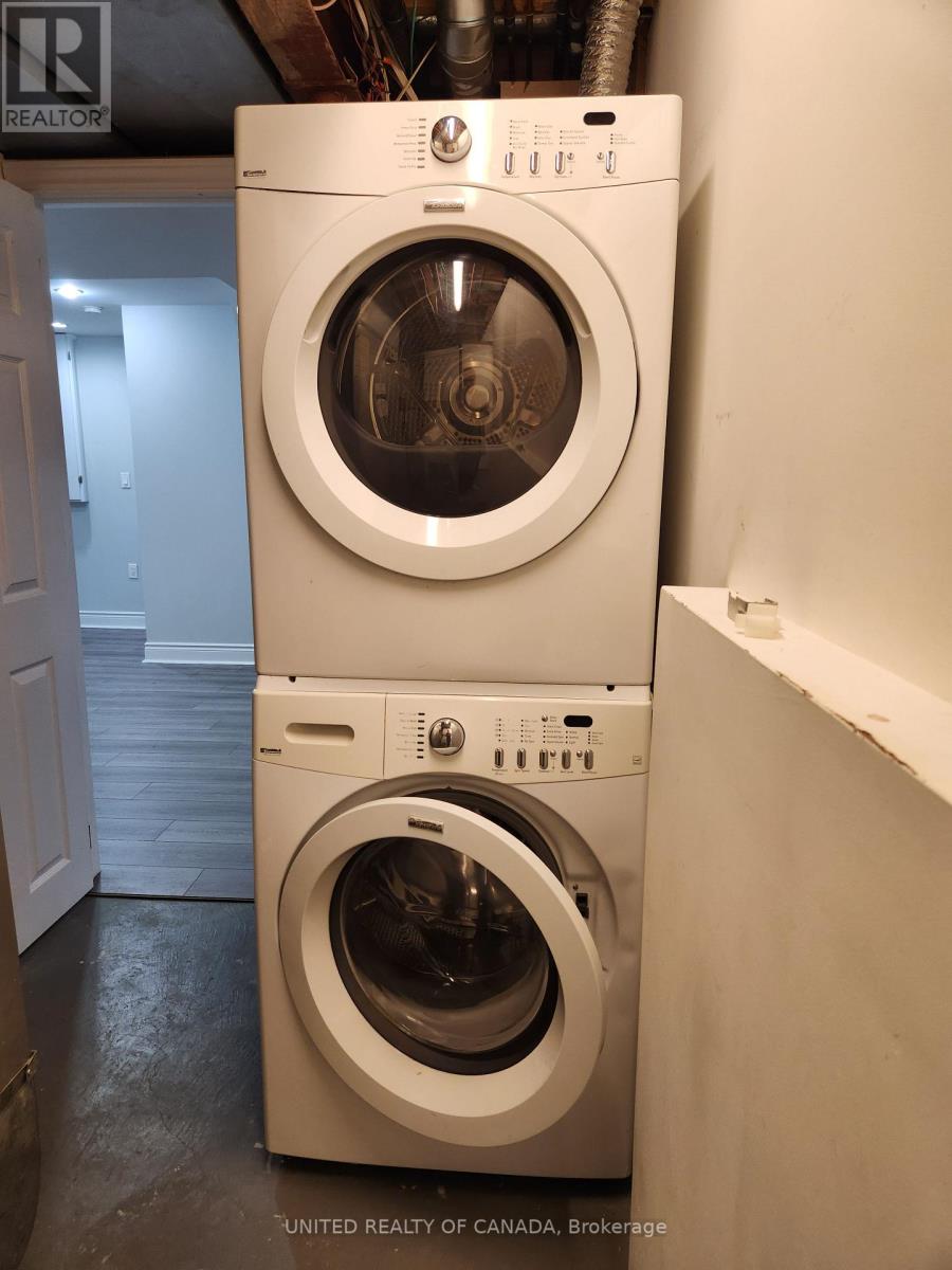 110 Dunoon Drive, Vaughan, Ontario  L6A 1Z2 - Photo 21 - N12871236