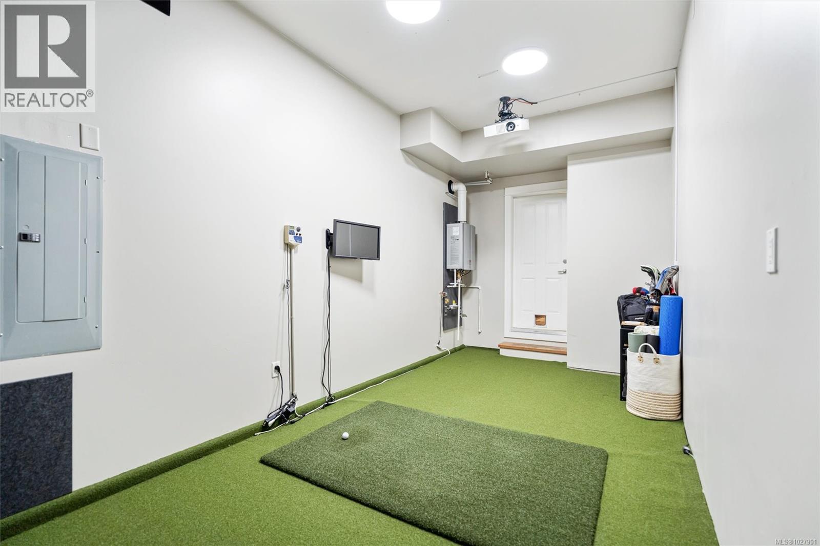 4039 Copperfield Lane, Saanich, British Columbia  V8Z 0A5 - Photo 31 - 1027901