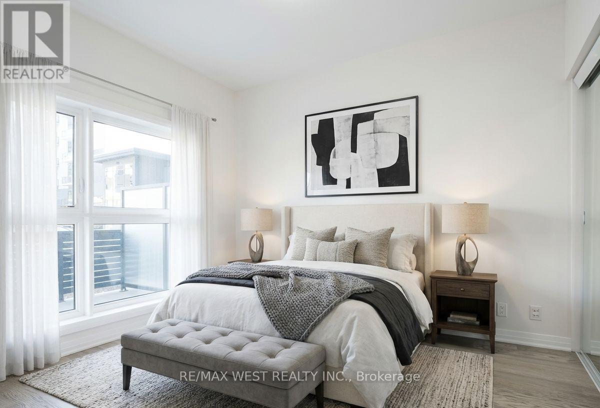 133 - 102 Grovewood Common, Oakville, Ontario  L6H 0X2 - Photo 7 - W12858602