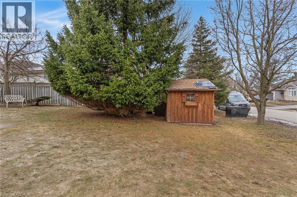 599 Canso Place, Waterloo, Ontario  N2K 3Z6 - Photo 38 - 40811339