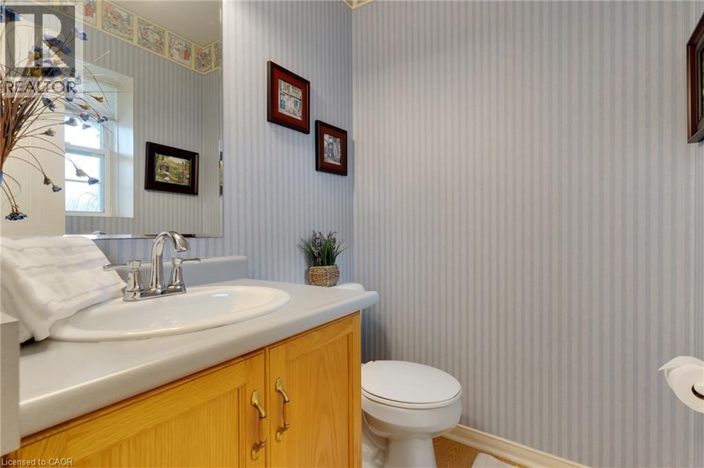 599 Canso Place, Waterloo, Ontario  N2K 3Z6 - Photo 5 - 40811339