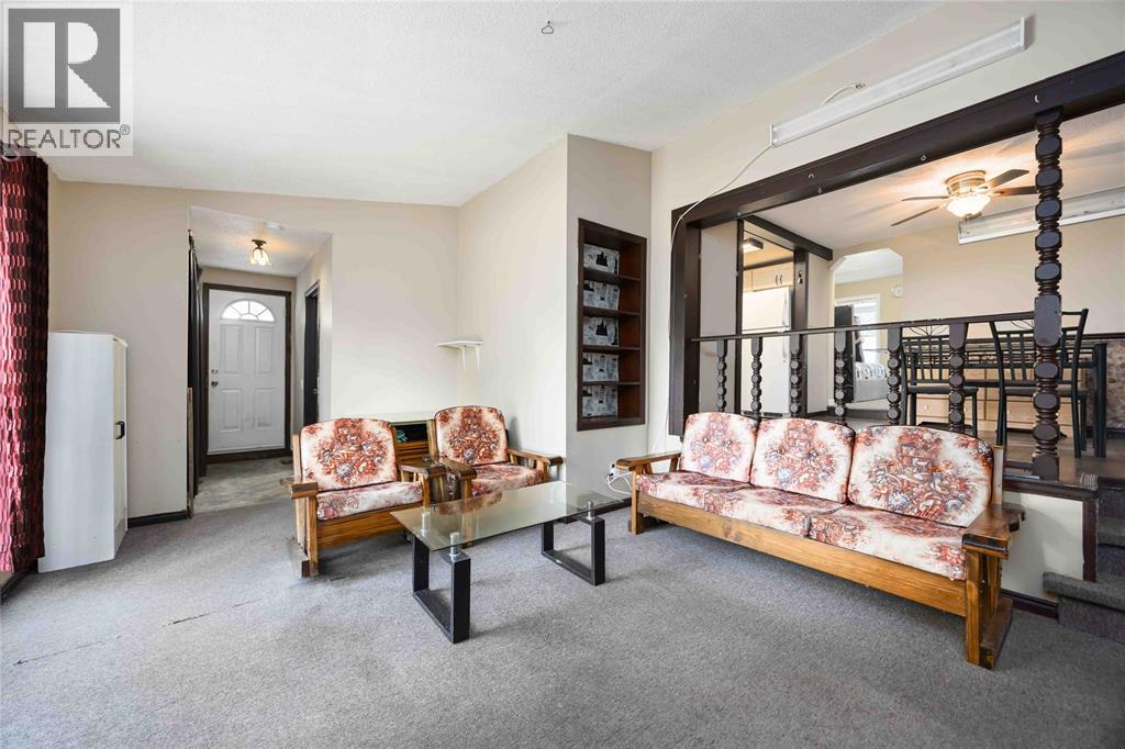 171 Napier Street, Sarnia, Ontario  N7T 6E5 - Photo 4 - 25022083