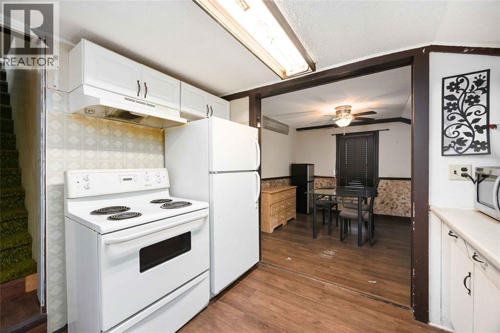 171 Napier Street, Sarnia, Ontario  N7T 6E5 - Photo 10 - 25022083