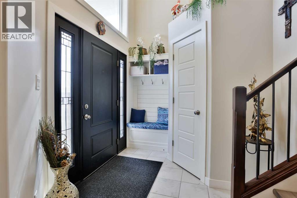 21 Riverford Close W, Lethbridge, Alberta  T1K 8E5 - Photo 2 - A2287119