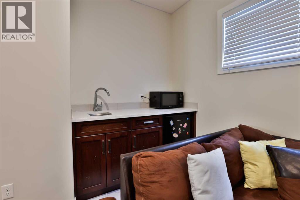 21 Riverford Close W, Lethbridge, Alberta  T1K 8E5 - Photo 24 - A2287119