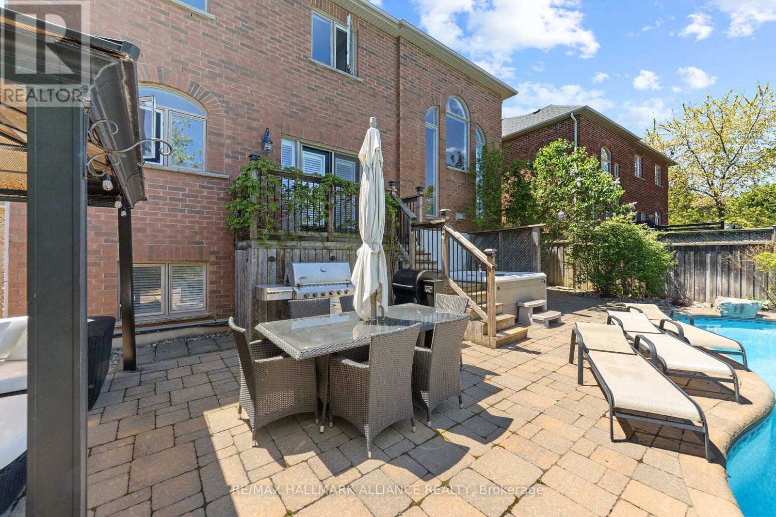 2431 Meadowridge Drive, Oakville, Ontario  L6H 7R3 - Photo 41 - W12870888