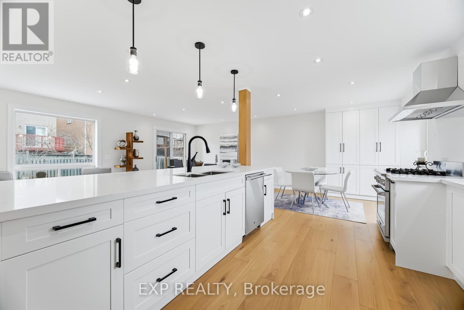 317 Bristol Road W, Mississauga, Ontario  L5R 2H1 - Photo 10 - W12870896