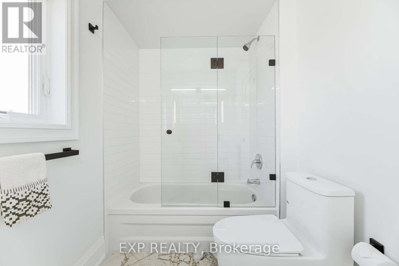 317 Bristol Road W, Mississauga, Ontario  L5R 2H1 - Photo 26 - W12870896