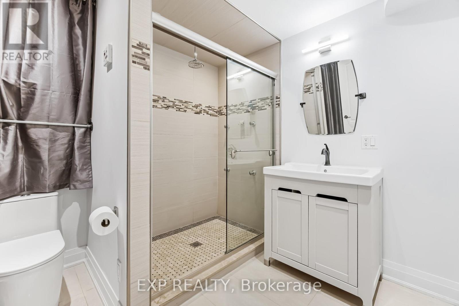 317 Bristol Road W, Mississauga, Ontario  L5R 2H1 - Photo 33 - W12870896