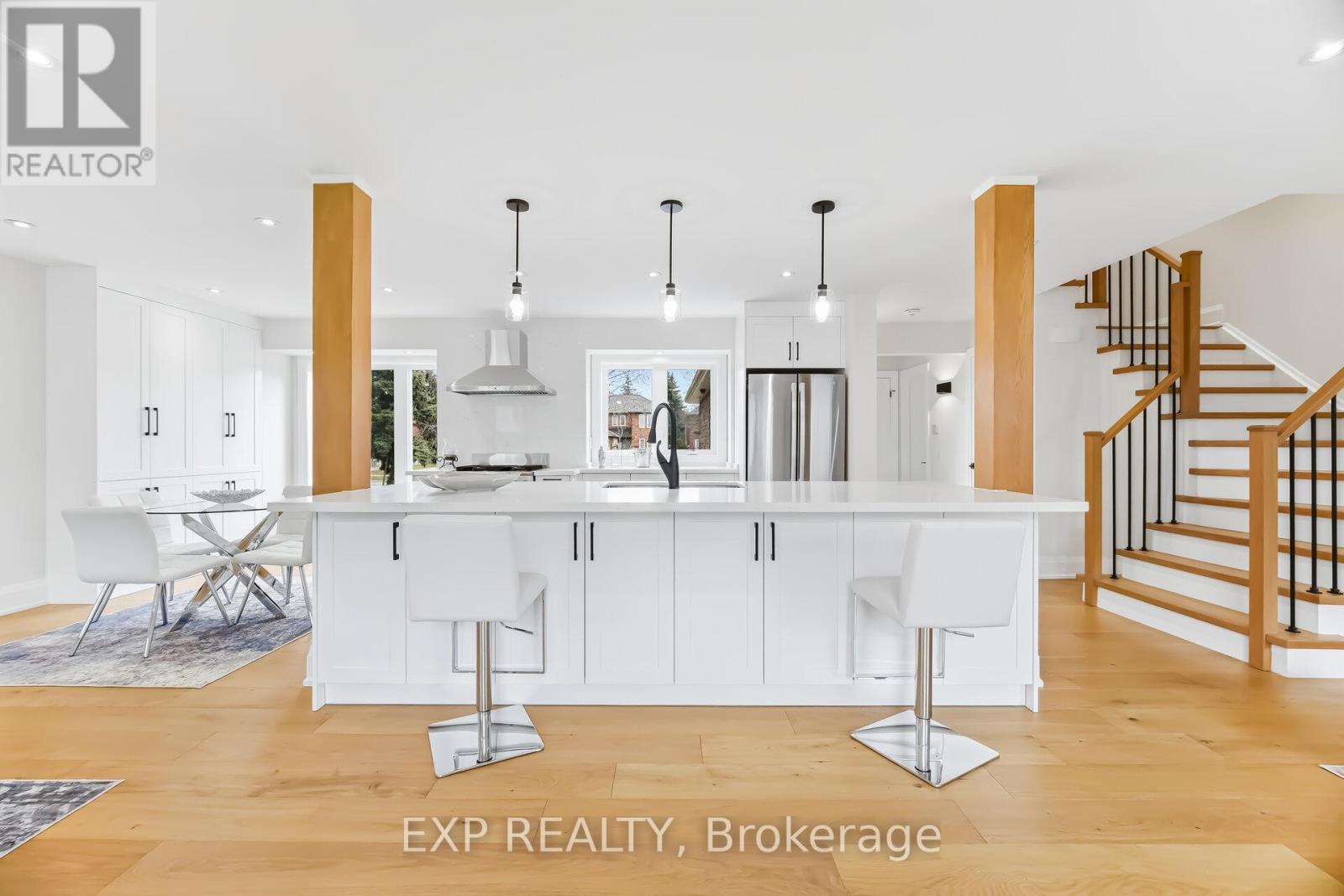 317 Bristol Road W, Mississauga, Ontario  L5R 2H1 - Photo 8 - W12870896