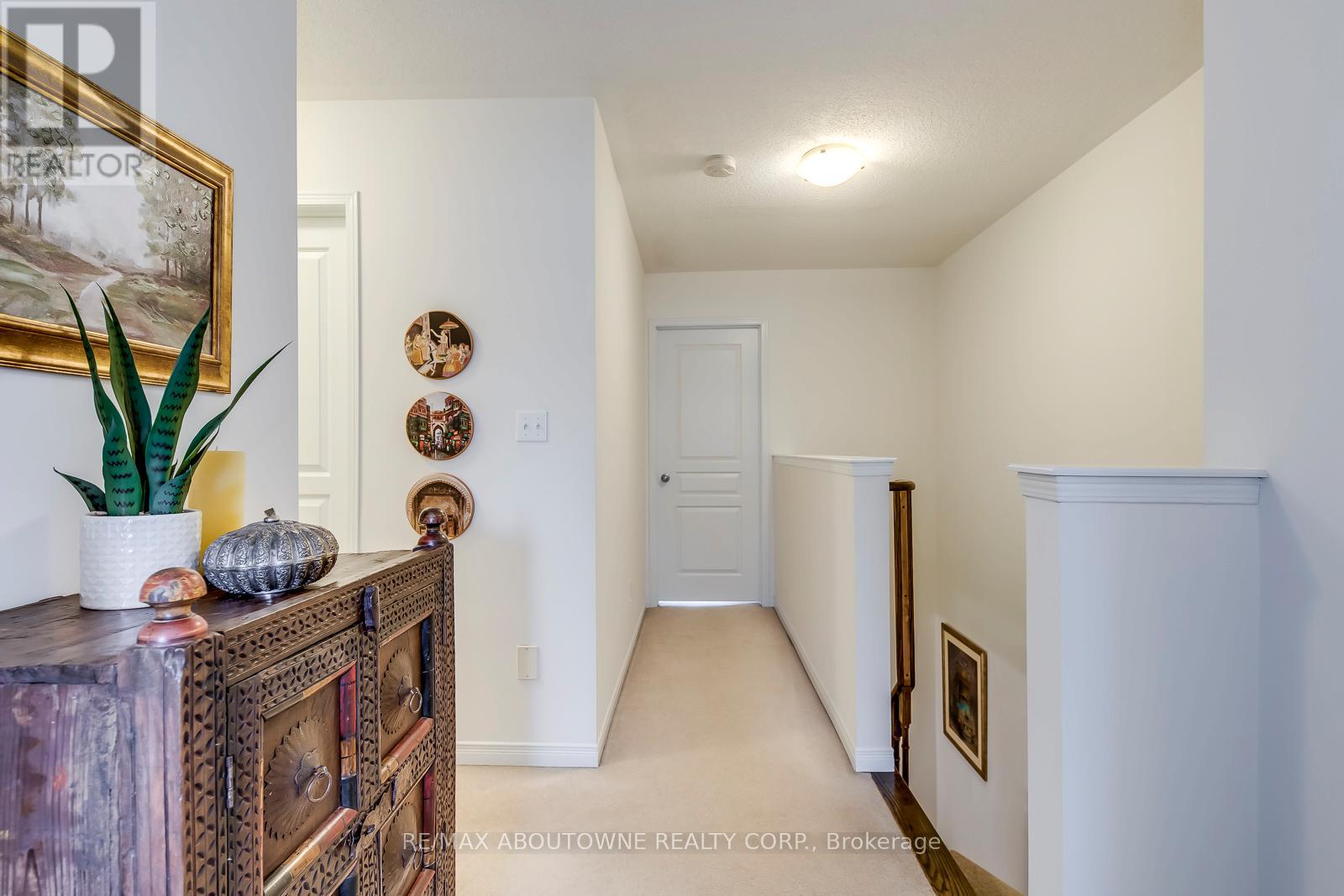 2322 Saddlecreek Crescent, Oakville, Ontario  L6M 5J7 - Photo 17 - W12870924