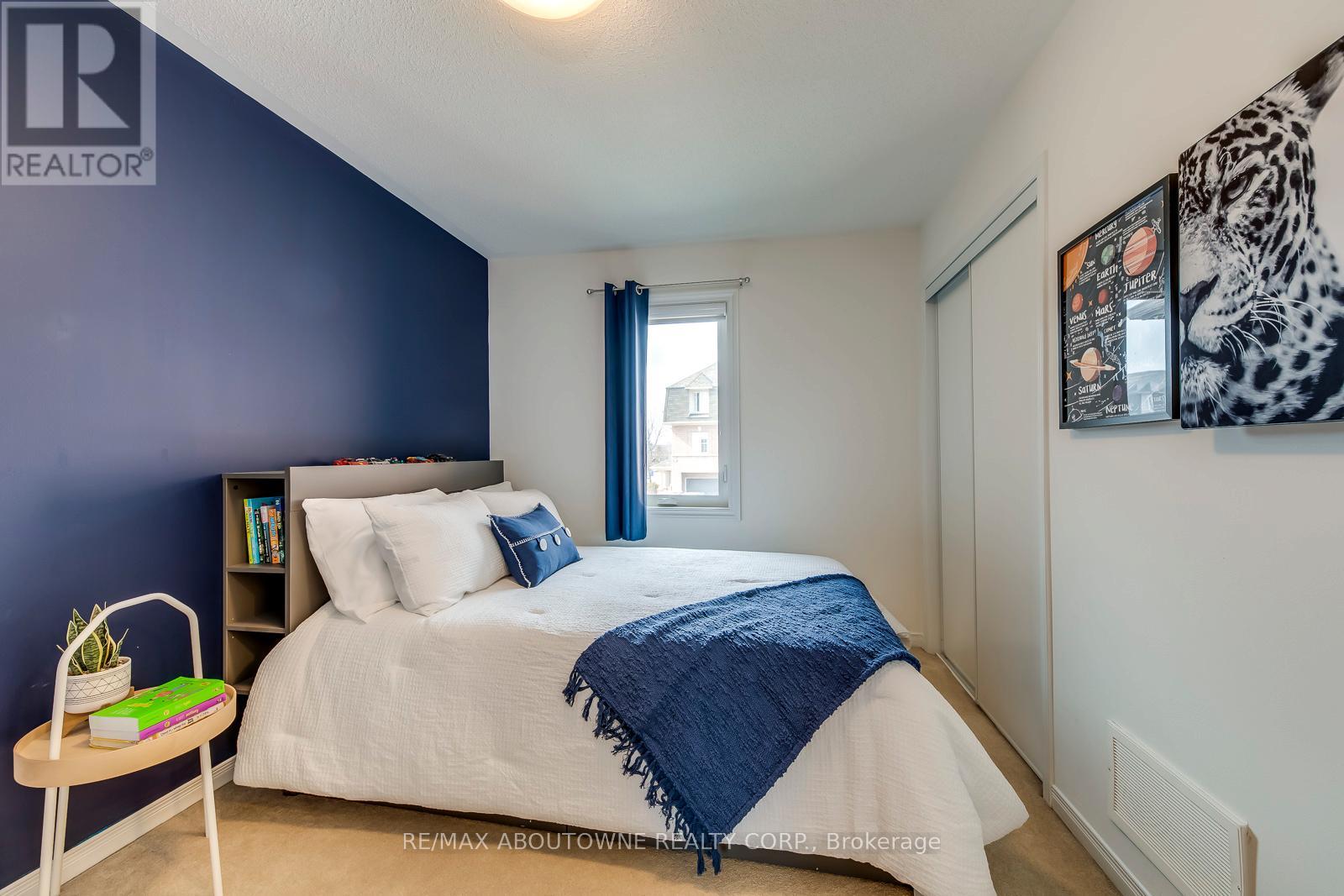 2322 Saddlecreek Crescent, Oakville, Ontario  L6M 5J7 - Photo 23 - W12870924