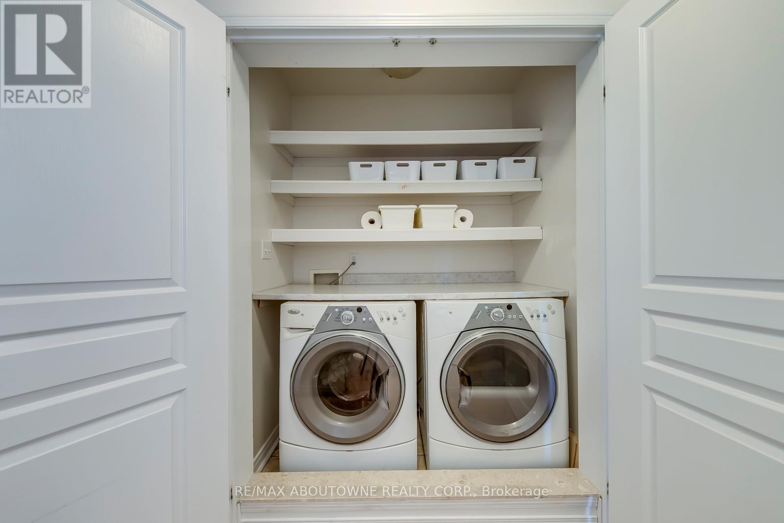 2322 Saddlecreek Crescent, Oakville, Ontario  L6M 5J7 - Photo 32 - W12870924