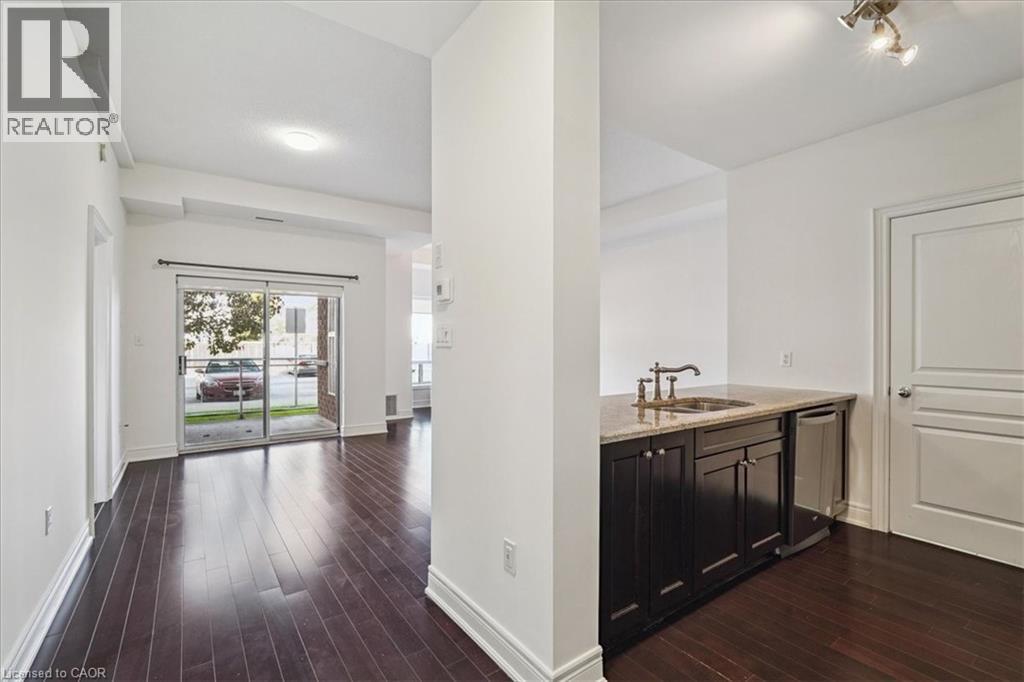 5070 Fairview Street Unit# 102, Burlington, Ontario  L7L 0B8 - Photo 9 - 40780001