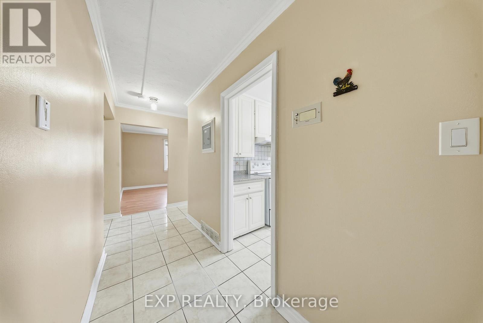2 - 36 Market Street, Brampton, Ontario  L6X 1H5 - Photo 4 - W12870956