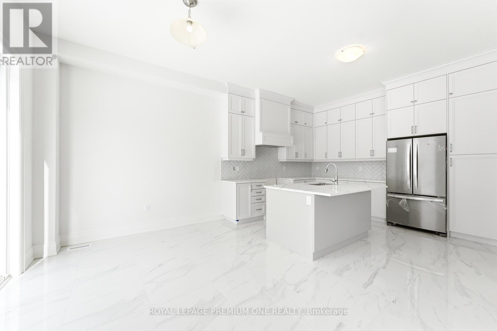 8 Raspberry Ridge Avenue, Caledon, Ontario  L7C 1R5 - Photo 14 - W12870968