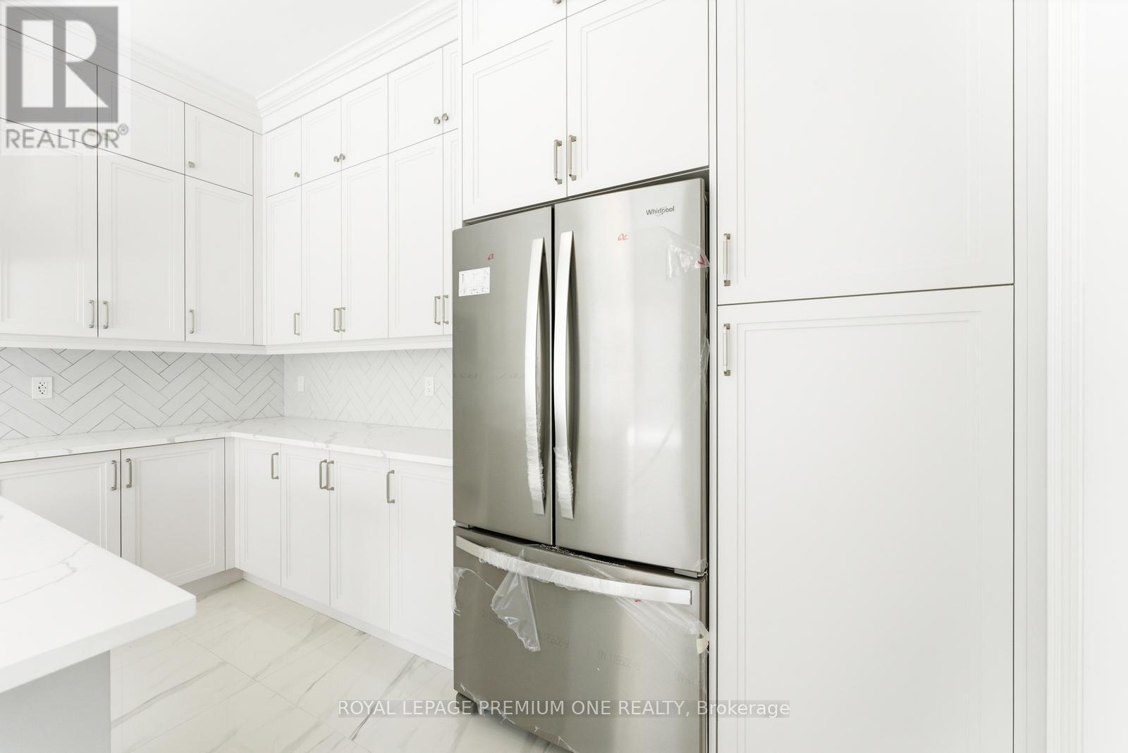 8 Raspberry Ridge Avenue, Caledon, Ontario  L7C 1R5 - Photo 16 - W12870968