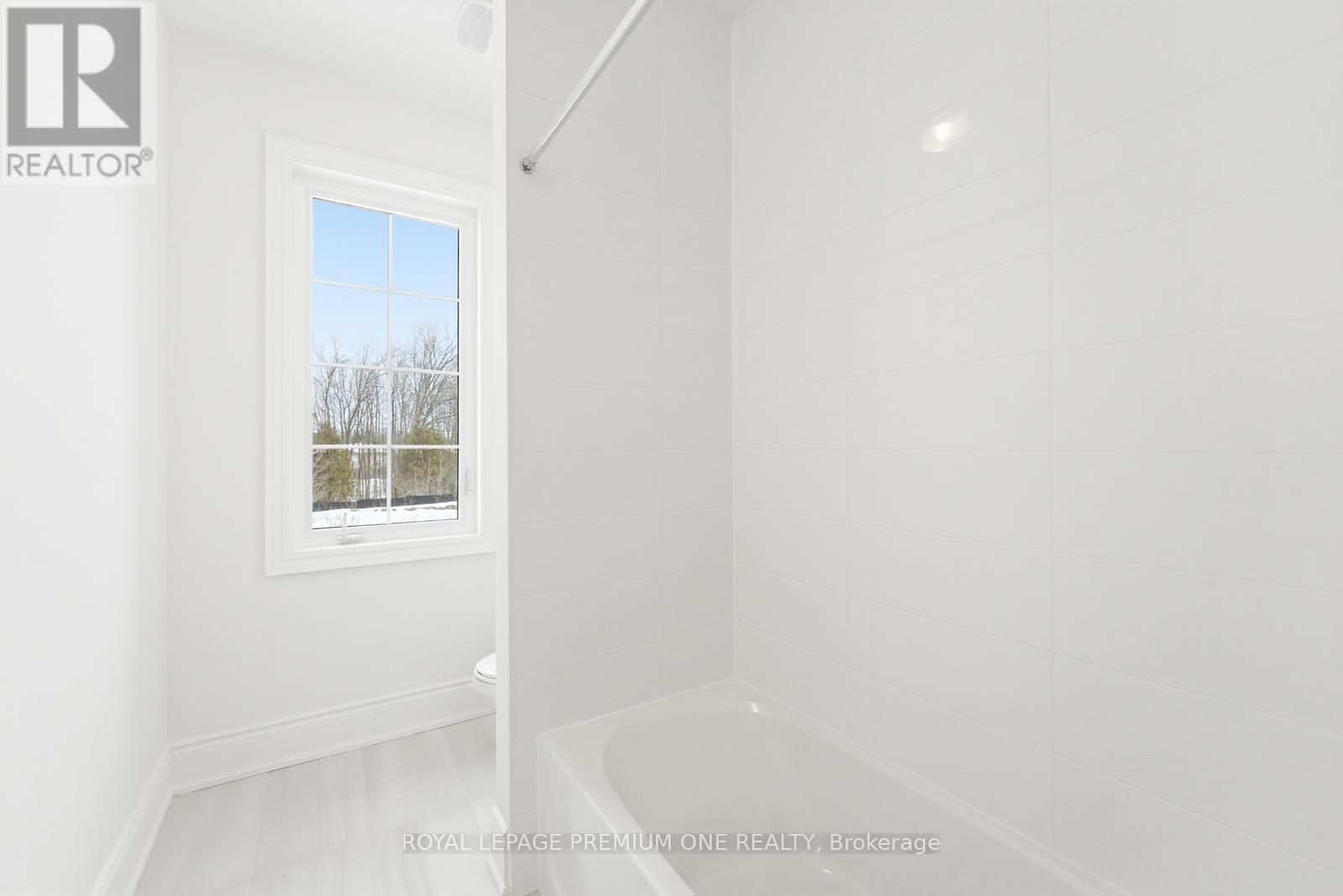 8 Raspberry Ridge Avenue, Caledon, Ontario  L7C 1R5 - Photo 44 - W12870968