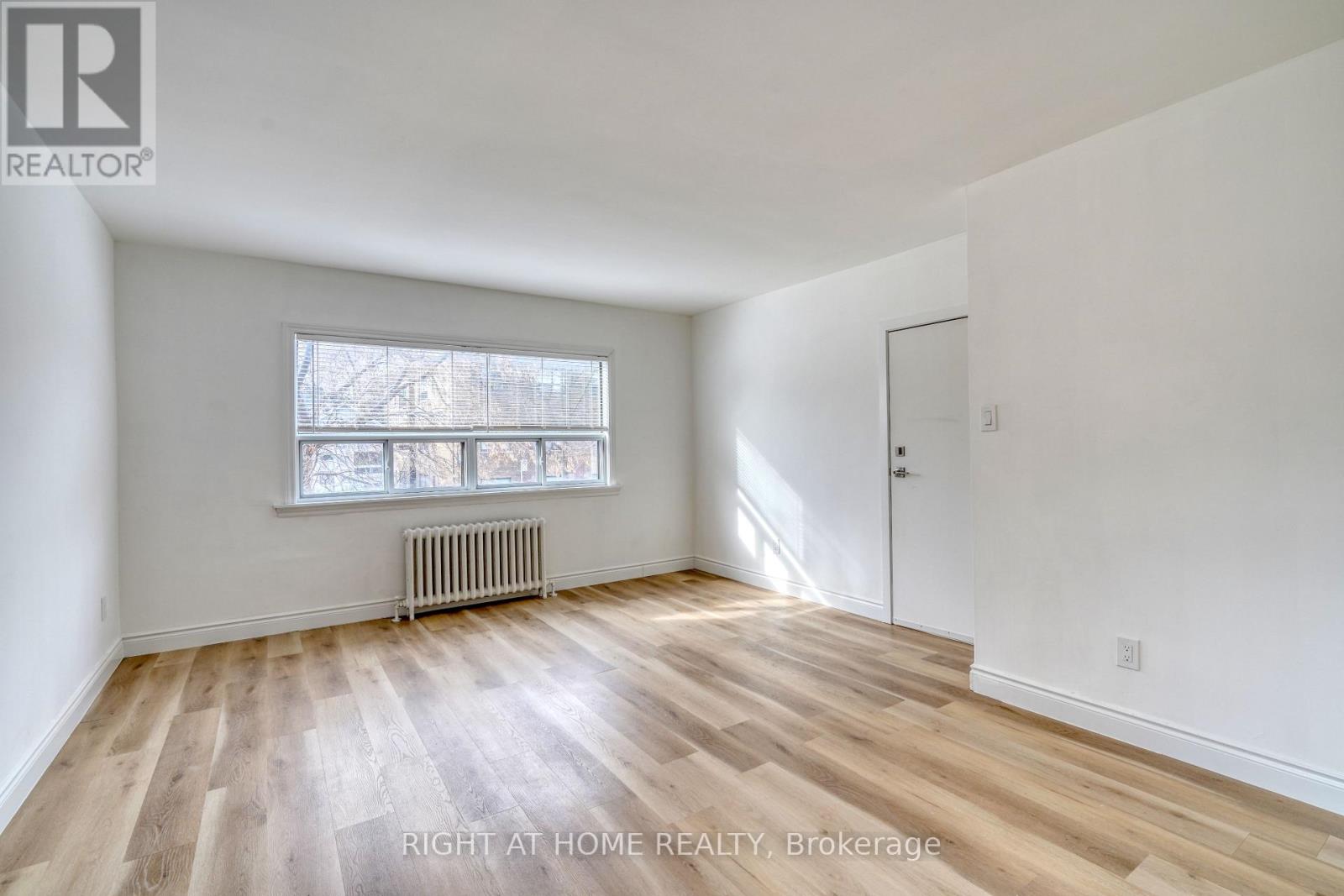 101 Sixteenth Street, Toronto, Ontario  M8V 3J9 - Photo 12 - W12870990