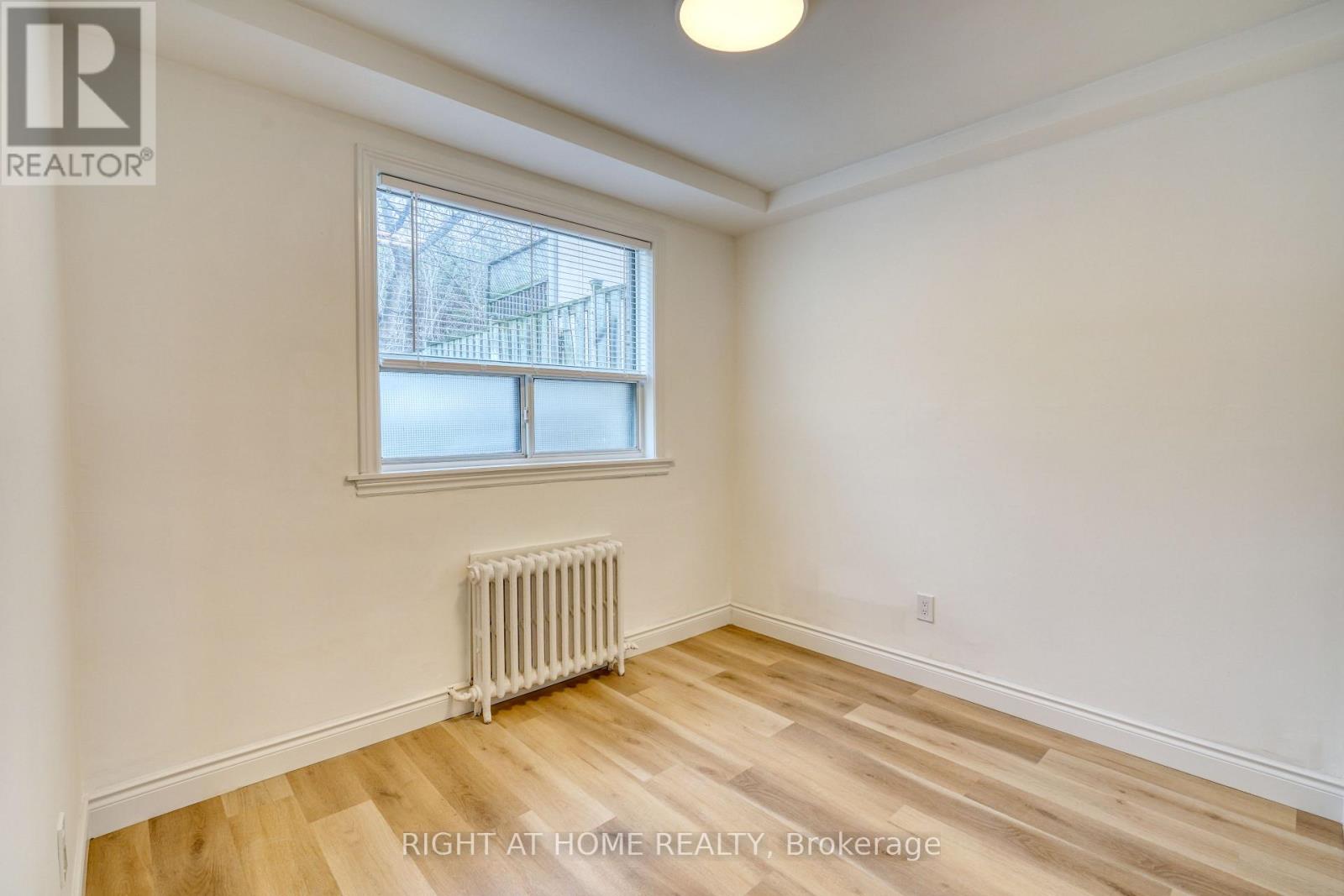 101 Sixteenth Street, Toronto, Ontario  M8V 3J9 - Photo 7 - W12870990