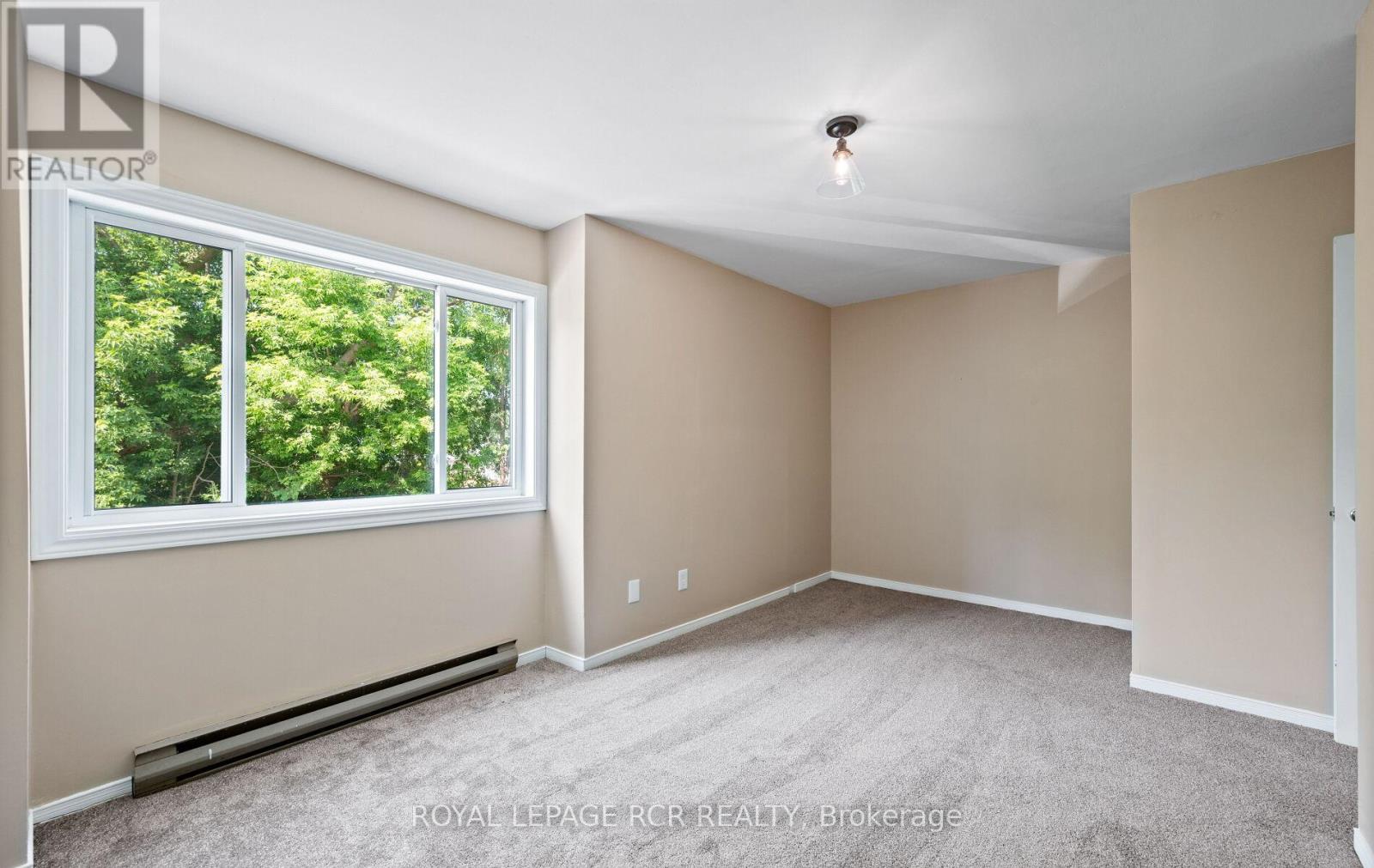 12 - 4 Cedar Drive, Orangeville, Ontario  L9W 2X6 - Photo 19 - W12870992