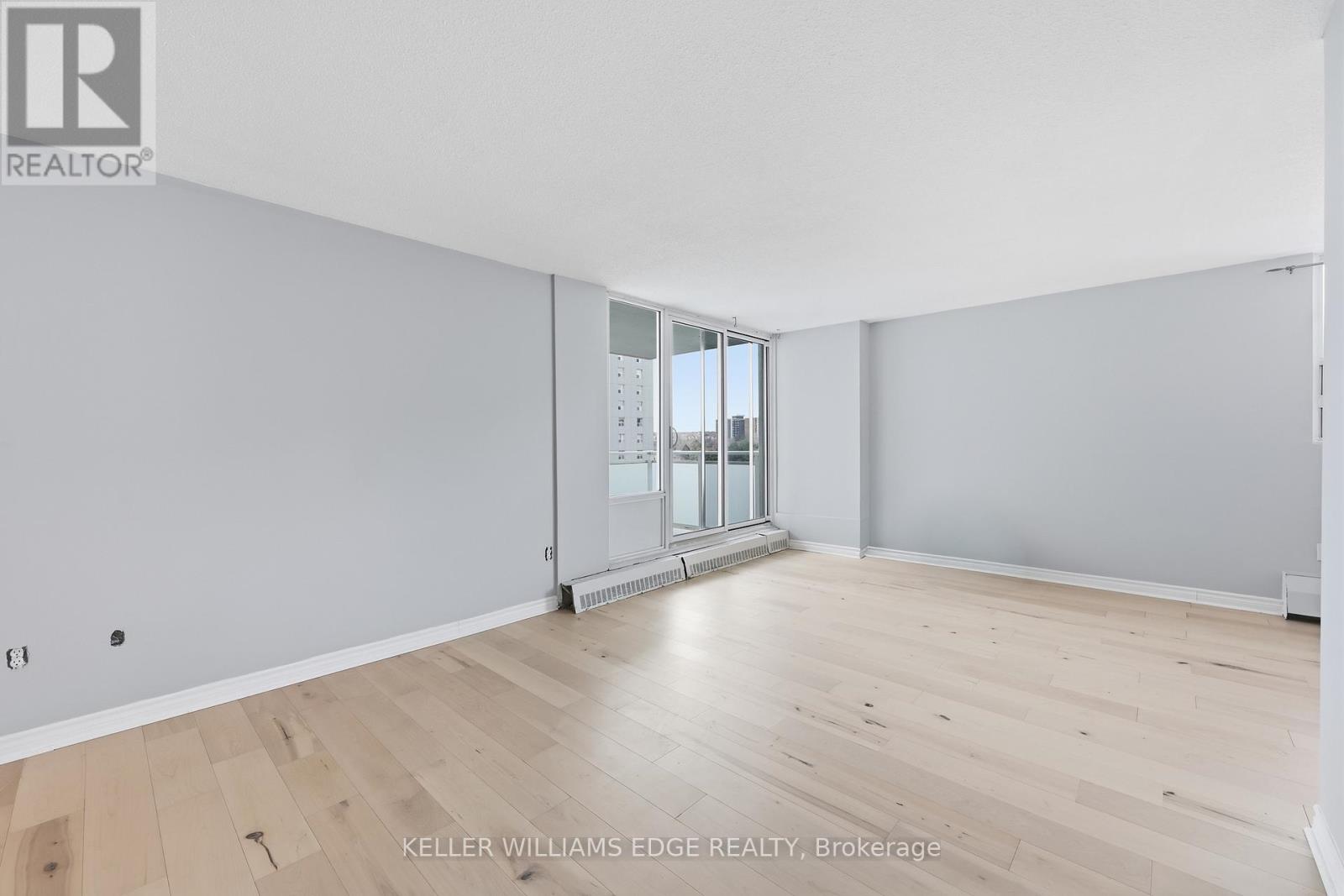 703 - 2345 Confederation Parkway, Mississauga, Ontario  L5B 2H3 - Photo 15 - W12870996