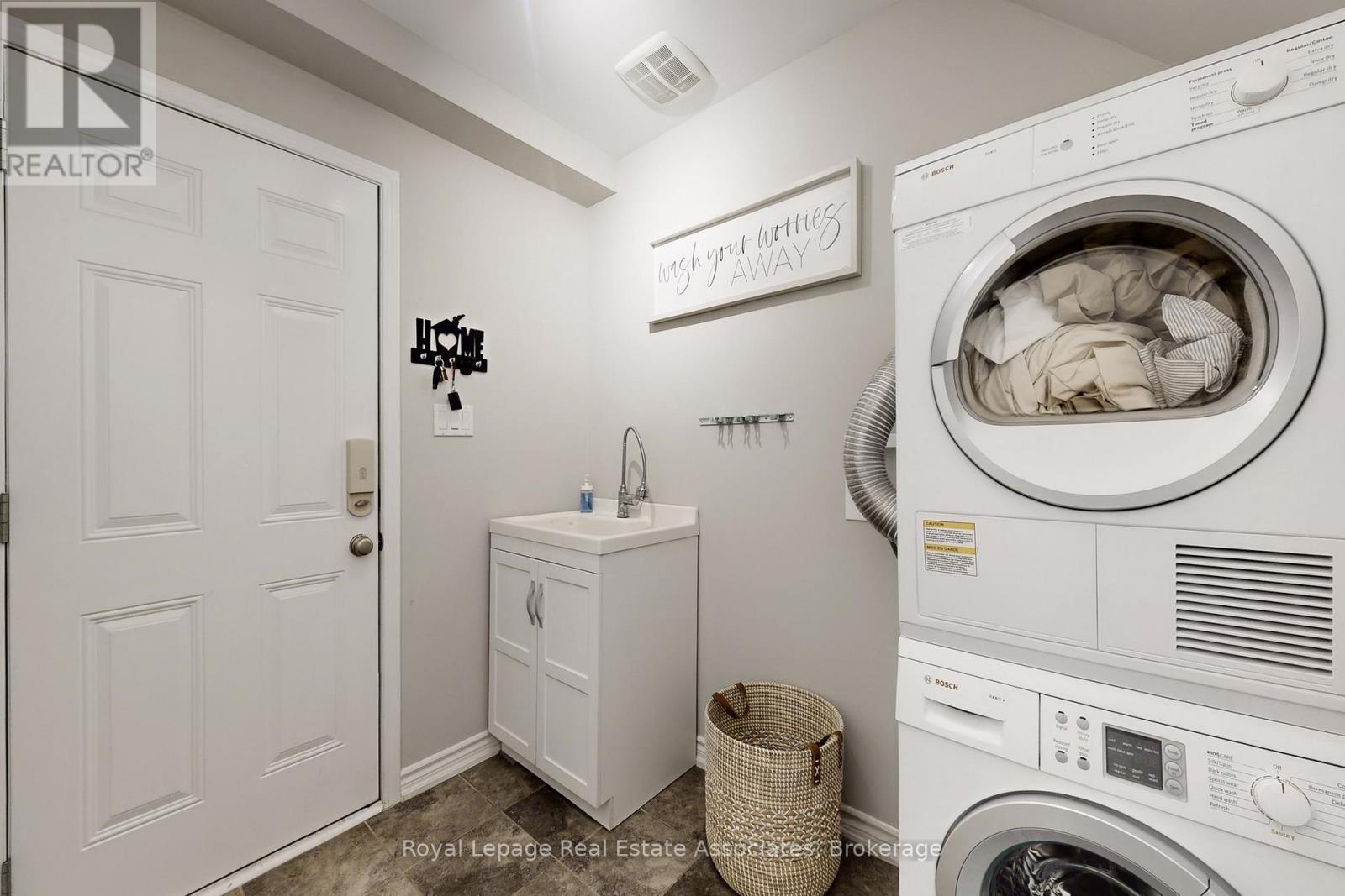 27 - 3002 Preserve Drive, Oakville, Ontario  L6M 0V5 - Photo 44 - W12871006