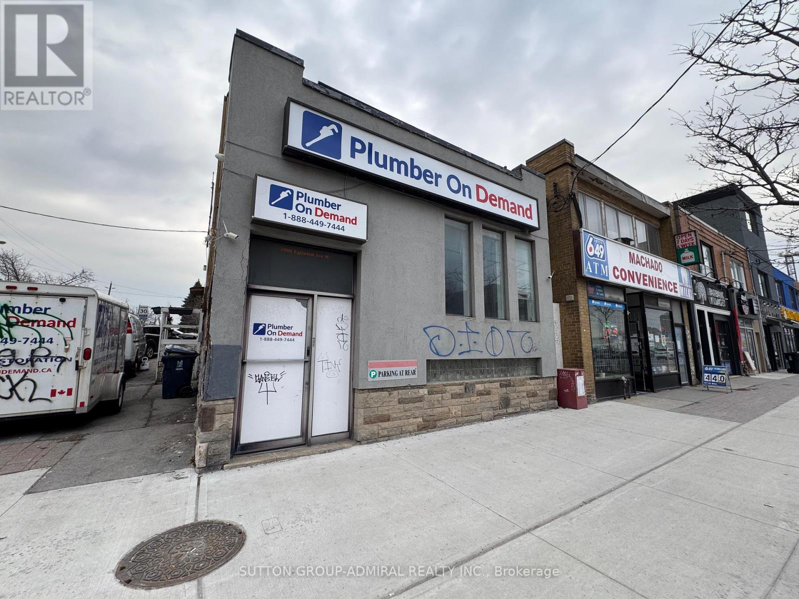 2000 EGLINTON AVENUE W, Toronto, Ontario