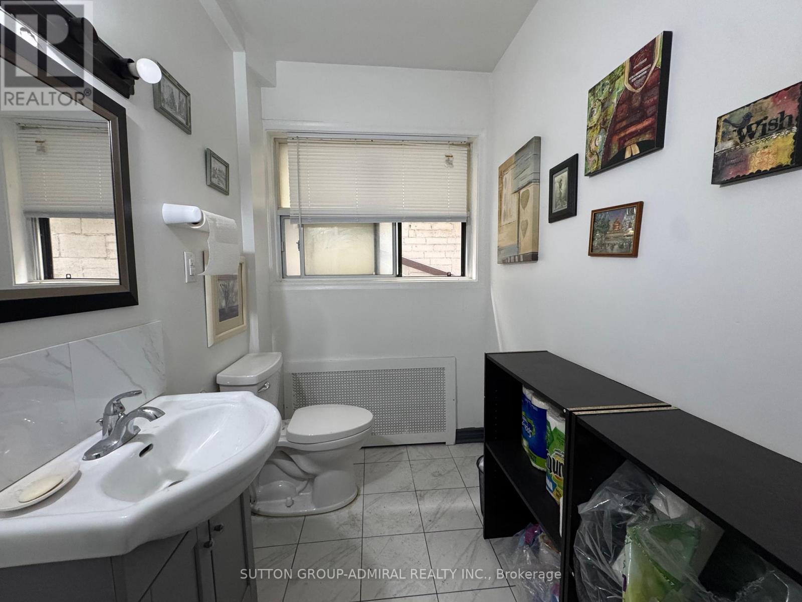 2000 Eglinton Avenue W, Toronto, Ontario  M6E 2J9 - Photo 12 - W12871094