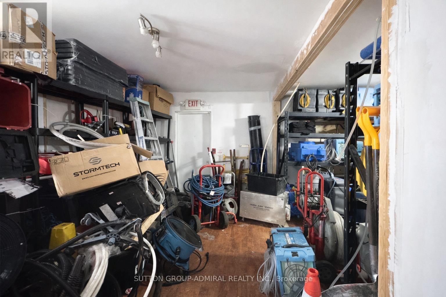 2000 Eglinton Avenue W, Toronto, Ontario  M6E 2J9 - Photo 13 - W12871094