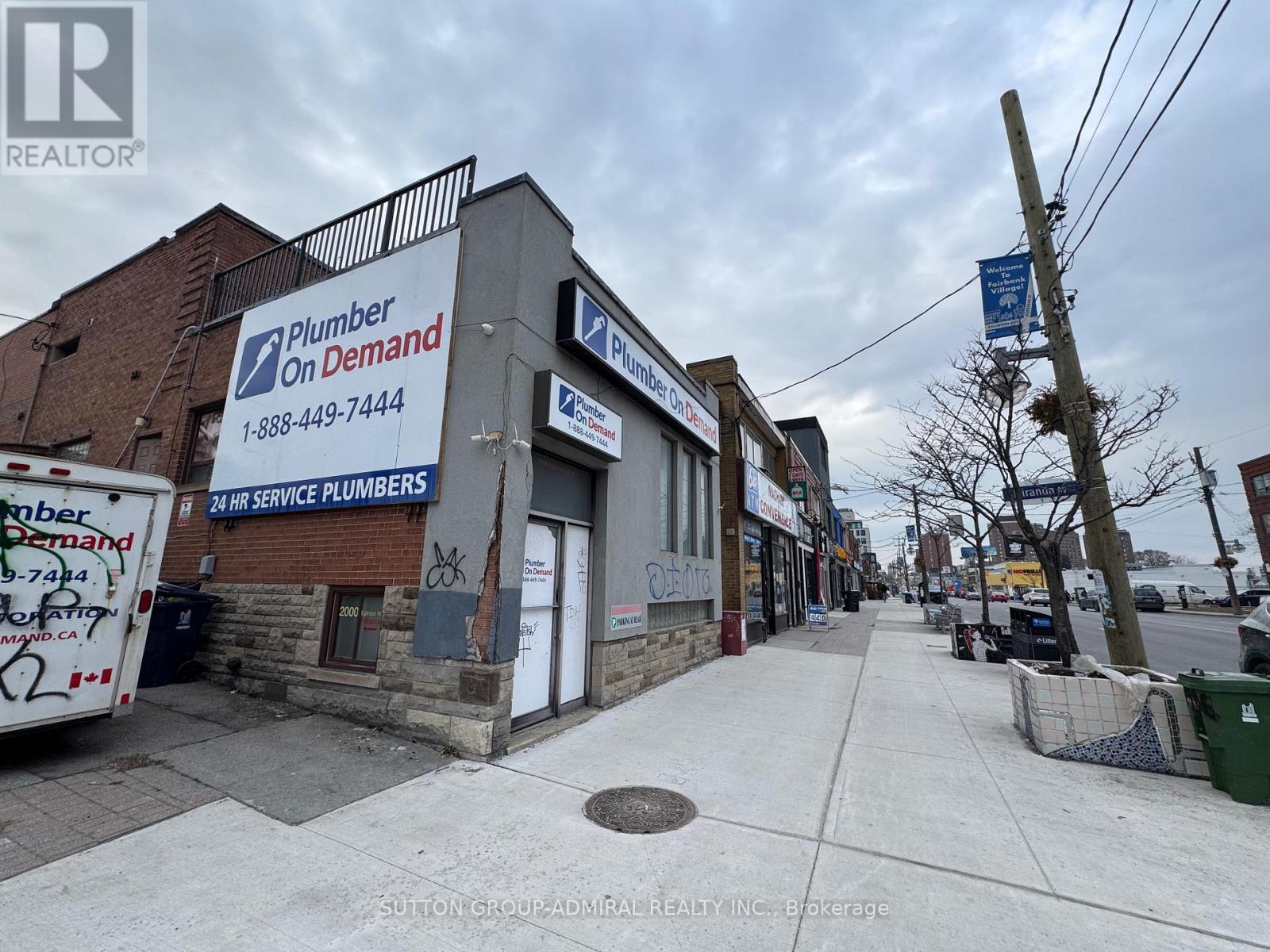 2000 Eglinton Avenue W, Toronto, Ontario  M6E 2J9 - Photo 2 - W12871094