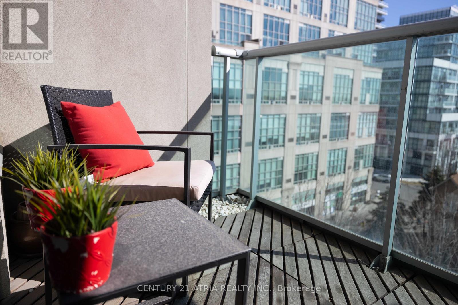 401 - 200 Manitoba Street, Toronto, Ontario  M8Y 3Y9 - Photo 13 - W12871104