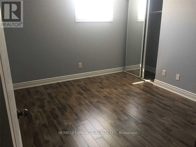 38 Leadenhall Road, Brampton, Ontario  L7A 4G3 - Photo 18 - W12871156