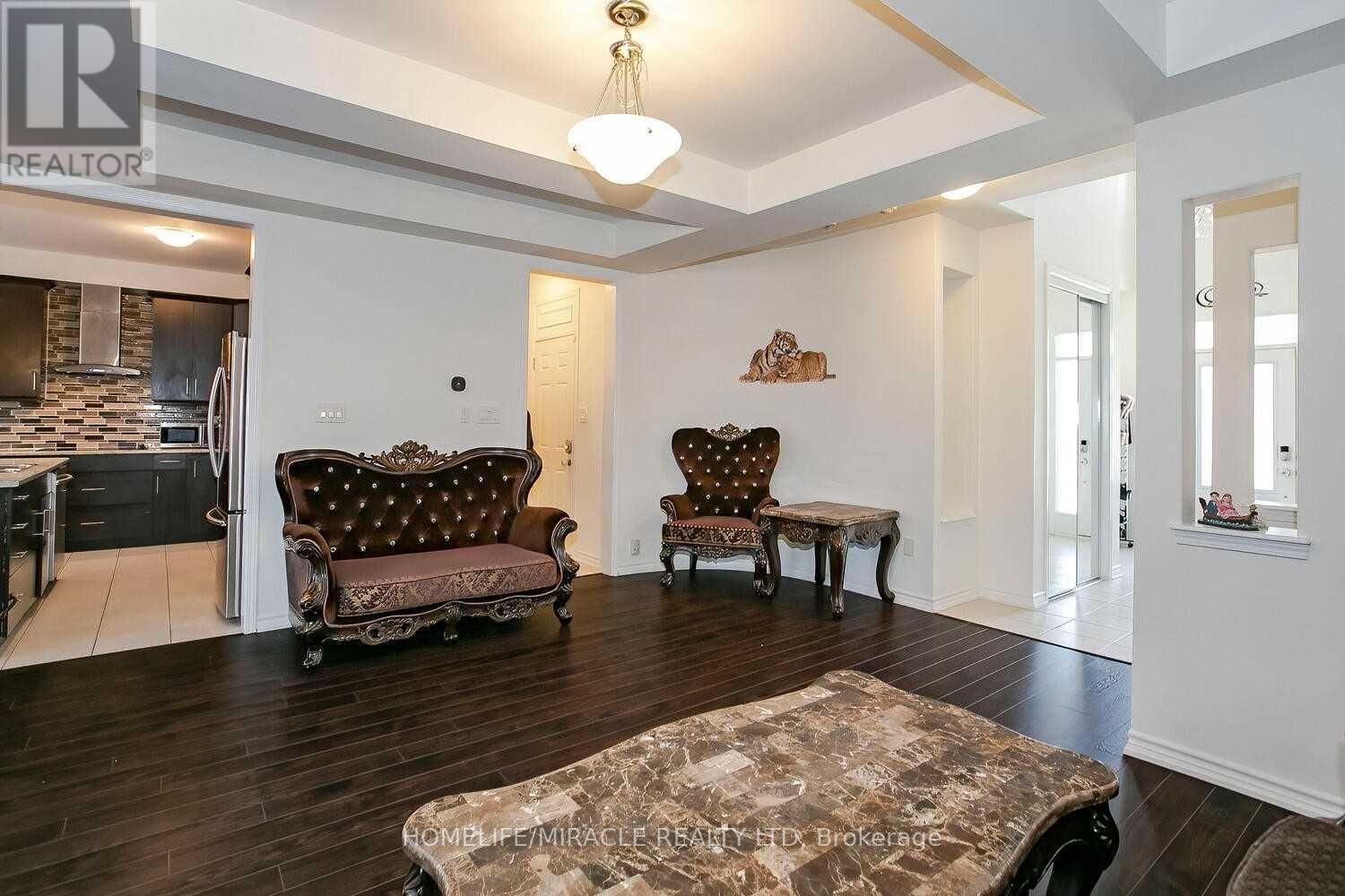 38 Leadenhall Road, Brampton, Ontario  L7A 4G3 - Photo 20 - W12871156