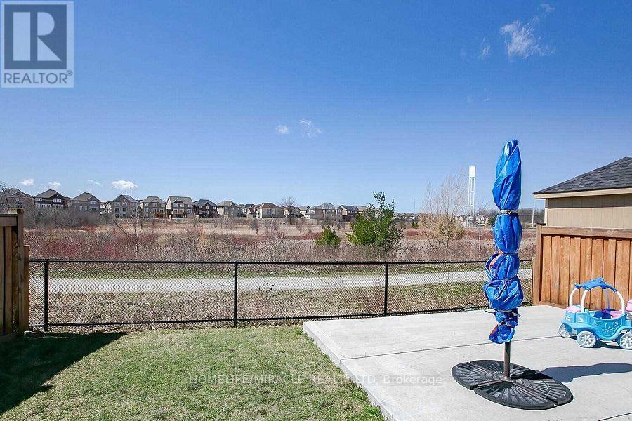 38 Leadenhall Road, Brampton, Ontario  L7A 4G3 - Photo 36 - W12871156