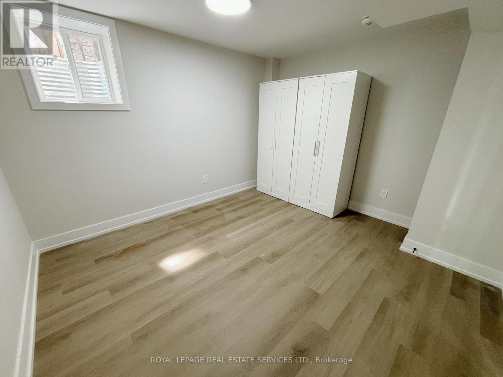 Basement - 422 Blinco Terrace, Milton, Ontario  L9T 8Y8 - Photo 6 - W12871158