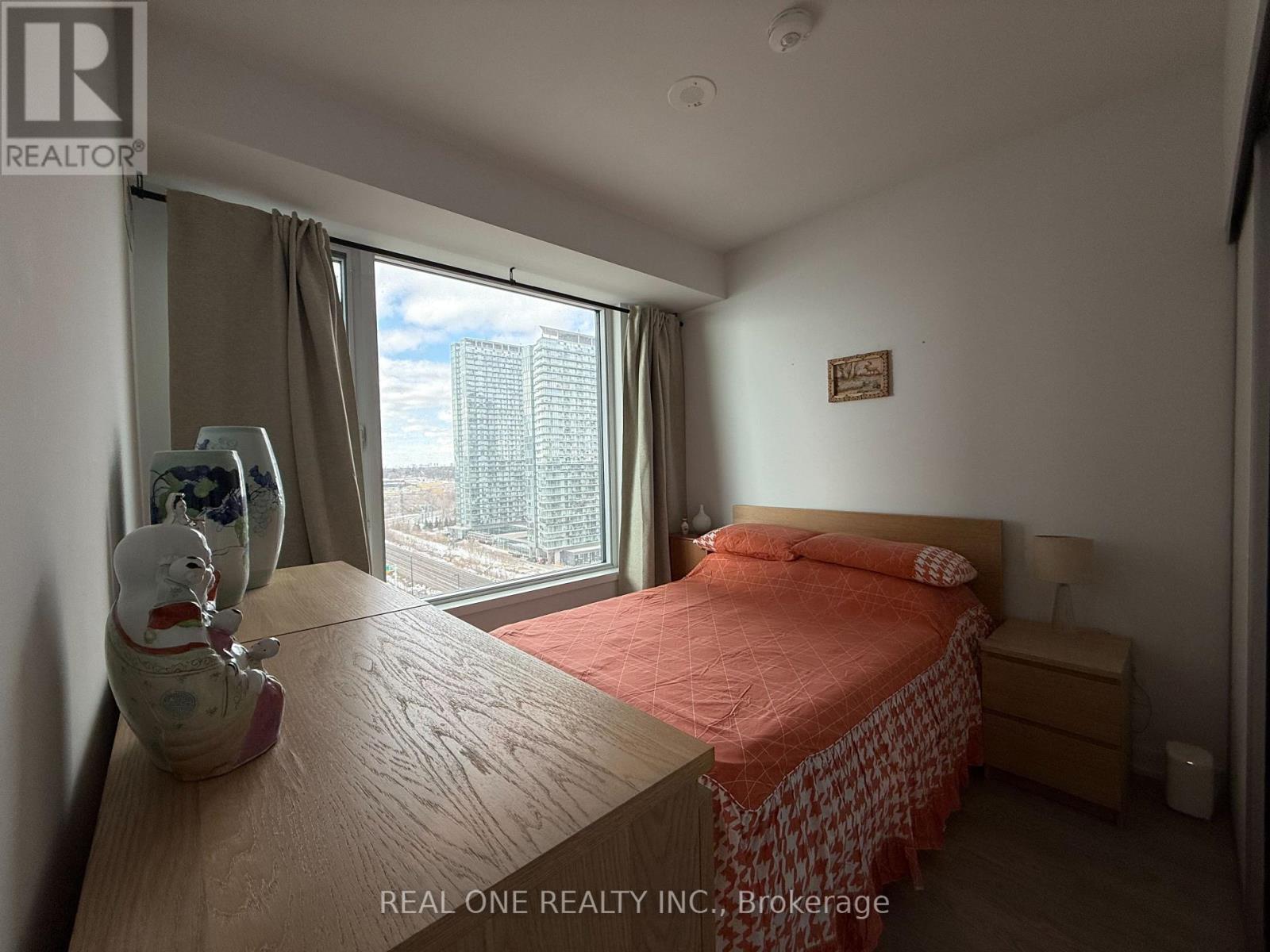 1809 - 1926 Lakeshore Boulevard W, Toronto, Ontario  M6S 1A1 - Photo 17 - W12871202