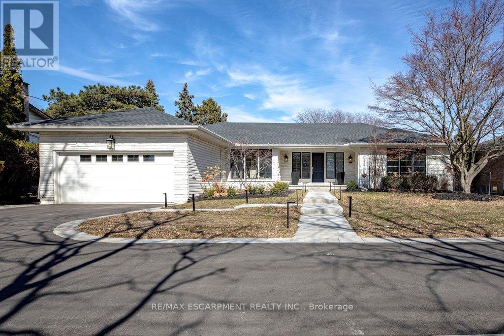 677 KING ROAD, Burlington, Ontario