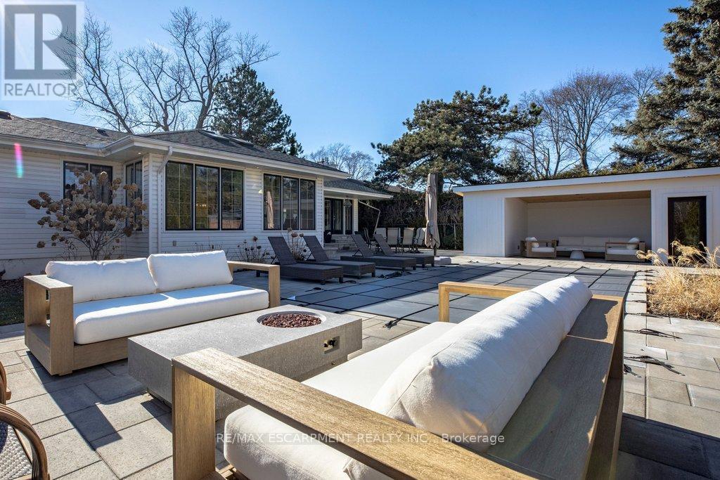 677 King Road, Burlington, Ontario  L7T 3K5 - Photo 39 - W12871214