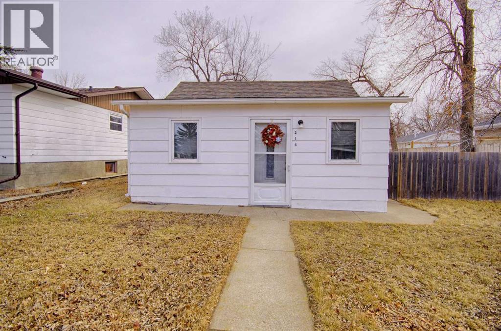 216 7 Street N, Vauxhall, Alberta  T0K 2K0 - Photo 2 - A2291907