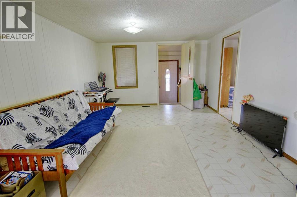 216 7 Street N, Vauxhall, Alberta  T0K 2K0 - Photo 5 - A2291907