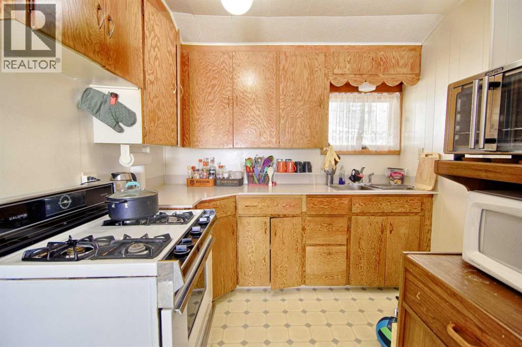 216 7 Street N, Vauxhall, Alberta  T0K 2K0 - Photo 10 - A2291907