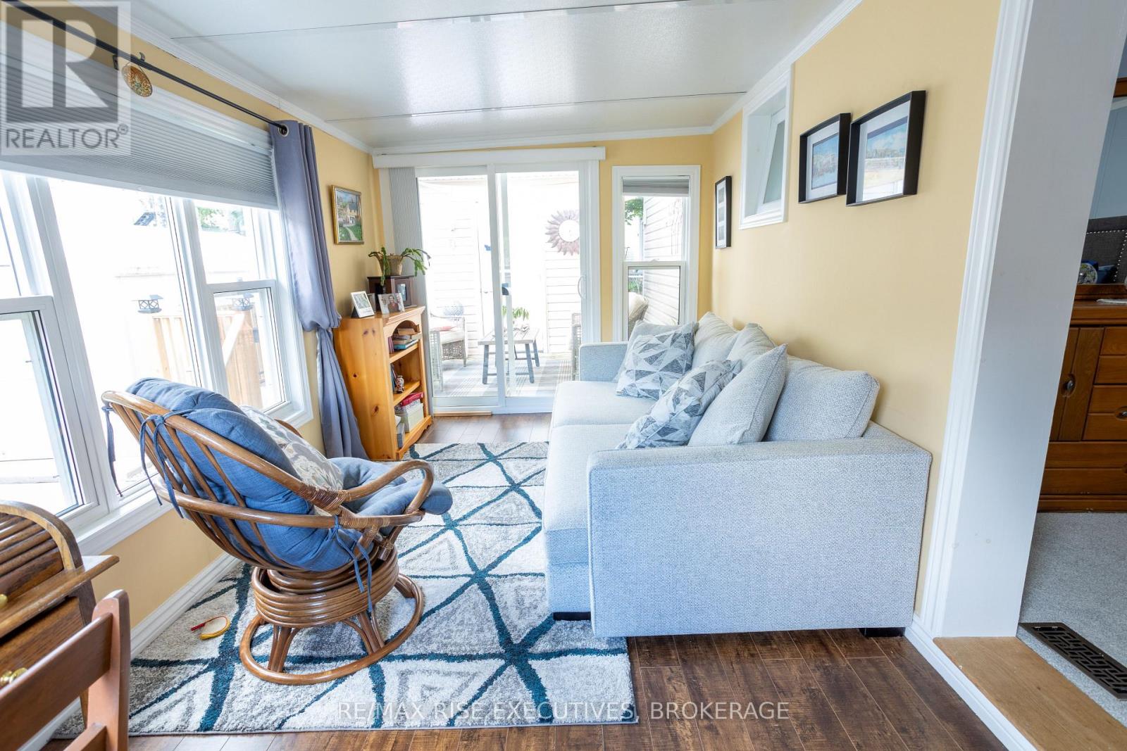 21 Powley Garden Drive, Kingston, Ontario  K7K 6A2 - Photo 7 - X12871150