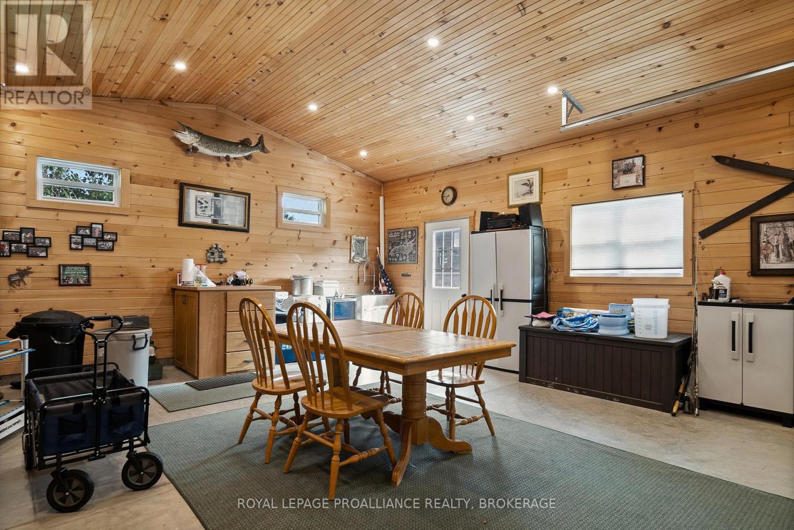 199 & 213 Leone's Cove Lane, Frontenac Islands, Ontario  K0H 2Y0 - Photo 35 - X12871192