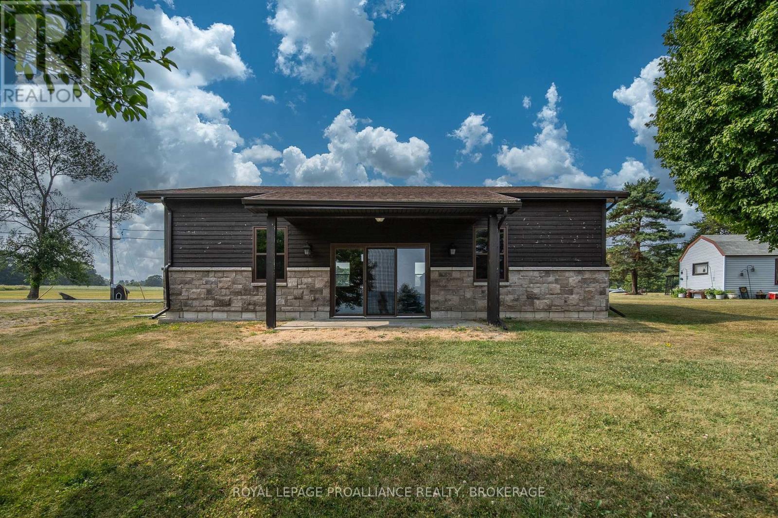 199 & 213 Leone's Cove Lane, Frontenac Islands, Ontario  K0H 2Y0 - Photo 37 - X12871192