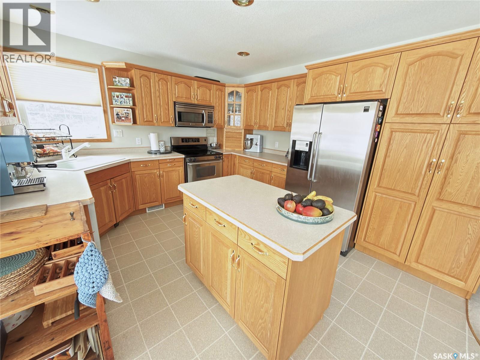 718 Donald Street, Hudson Bay, Saskatchewan  S0E 0Y0 - Photo 16 - SK030176