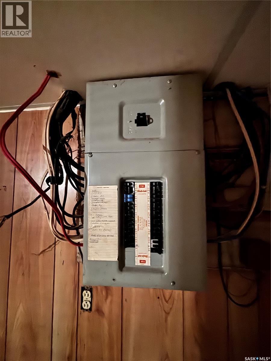 108 2nd Avenue S, Macrorie, Saskatchewan  S0L 2E0 - Photo 13 - SK030149